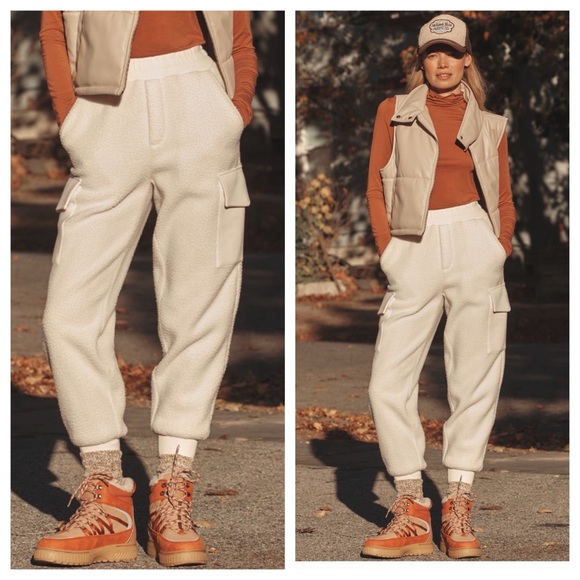 Varley Pants - NWT Varley Samson Relaxed Fleece Teddy  Super Soft Pants, L